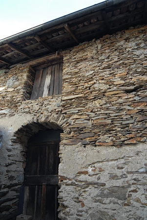 Casa in pietra (copyright Giancarlo Parazzoli)