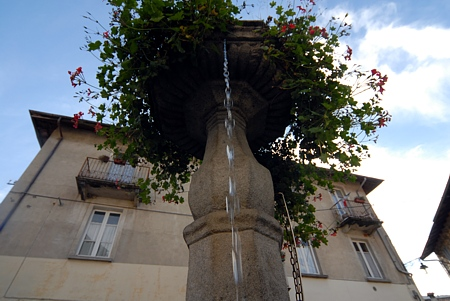 Dettaglio fontana (copyright Giancarlo Parazzoli)